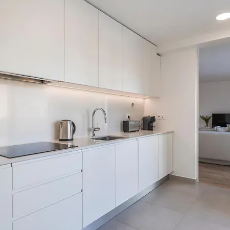 아파트 Fabulous Terrace Over Monsanto By Innkeeper *