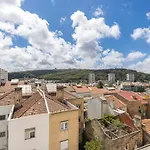 Fabulous Terrace Over Monsanto By Innkeeper Διαμέρισμα